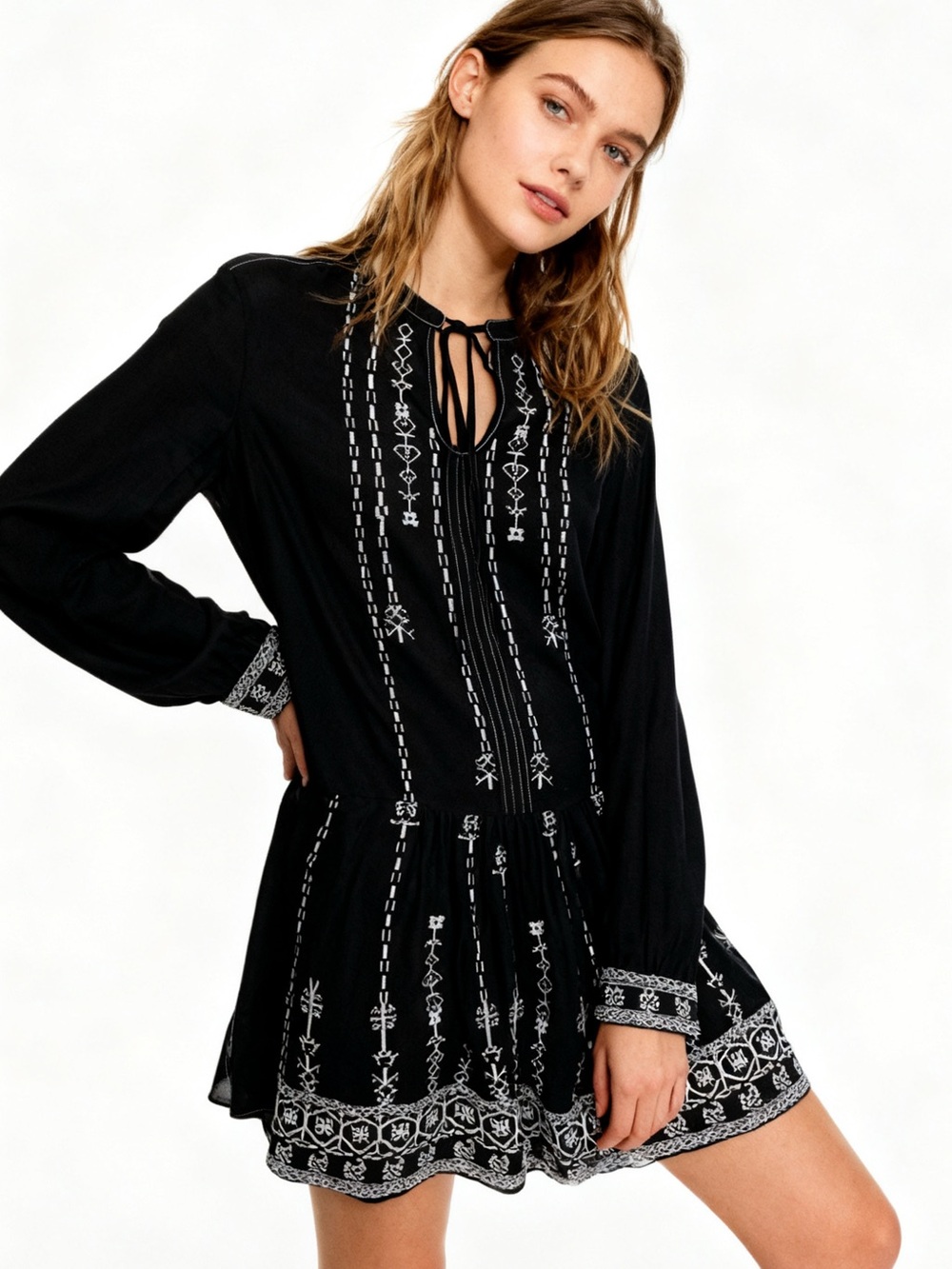 Burning Torch Black Embroidered Boho Tunic Dress Women’s Medium Folk Prairie